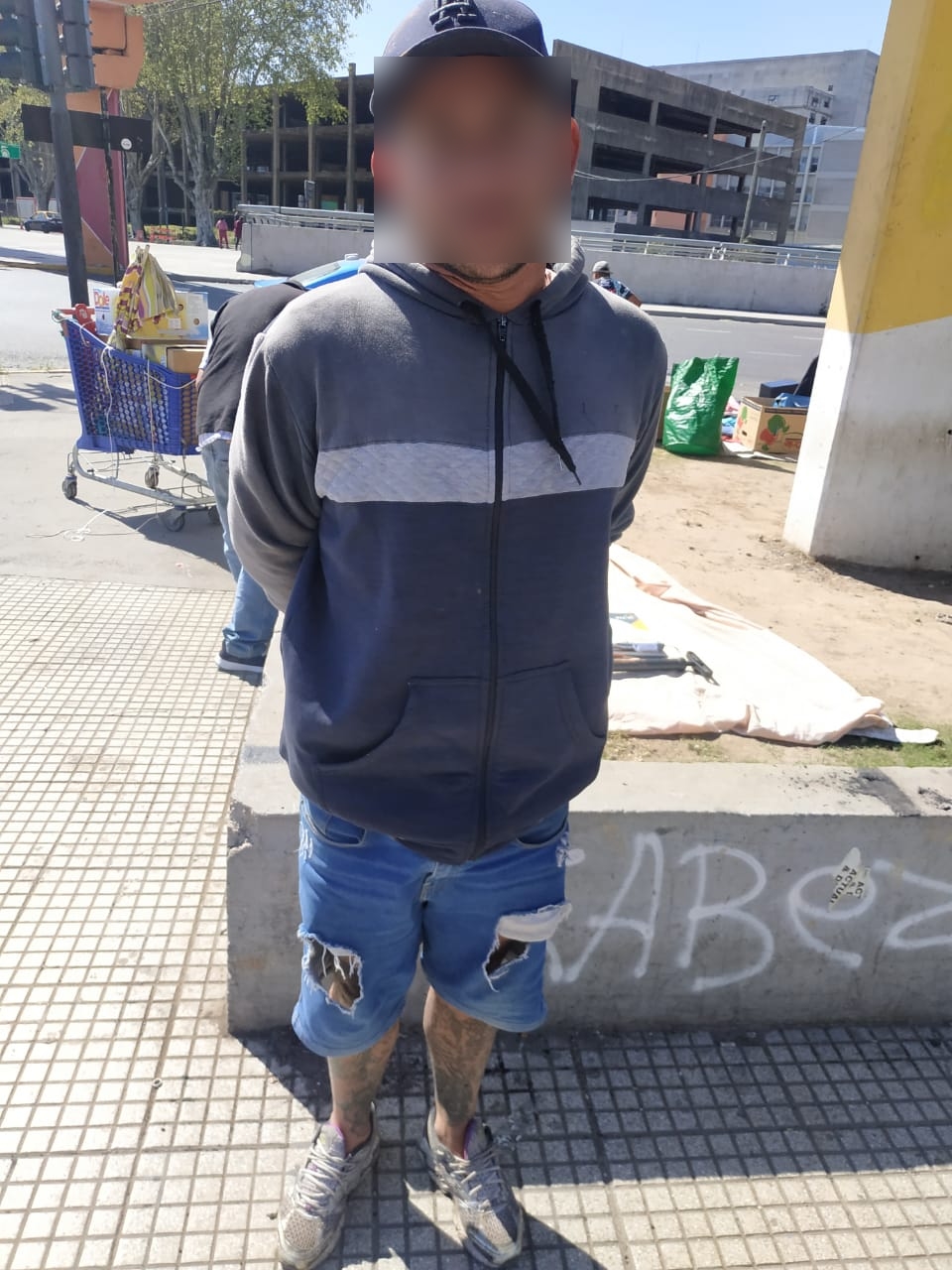 Retiro Detienen A Un Hombre Que Abusó Sexualmente De Un Menor De Edad